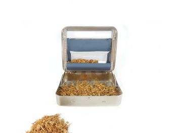 Paso 1: Colocar el tabaco, el filtro y el papel